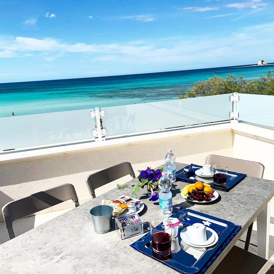 Baia Azzurra B&B Torre Lapillo Luaran gambar