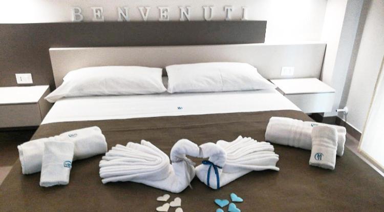 Baia Azzurra B&B Torre Lapillo Luaran gambar